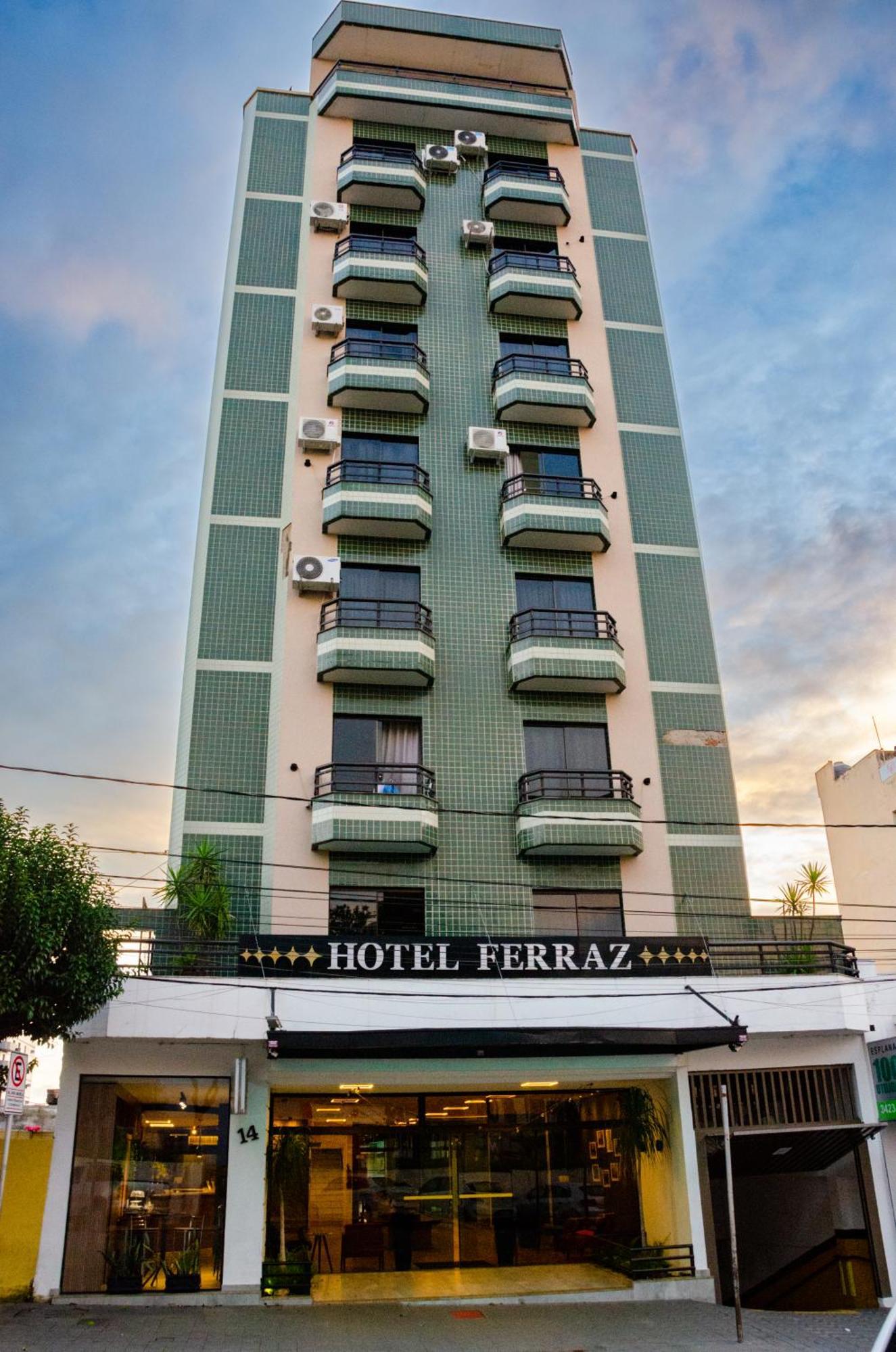 Hotel Ferraz Pouso Alegre Zewnętrze zdjęcie
