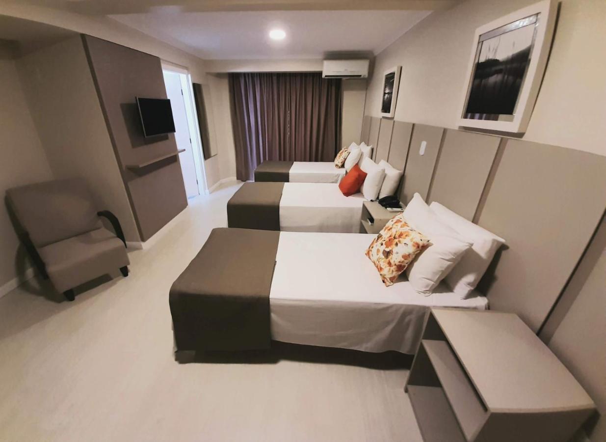 Hotel Ferraz Pouso Alegre Zewnętrze zdjęcie